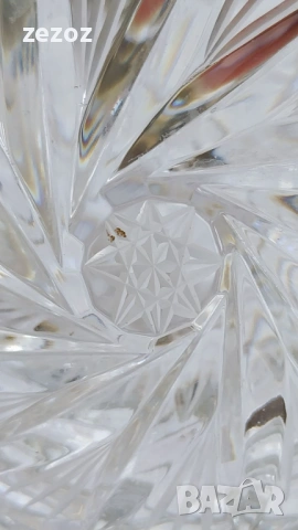 Кристална бомбониера полска, снимка 4 - Вази - 54178220