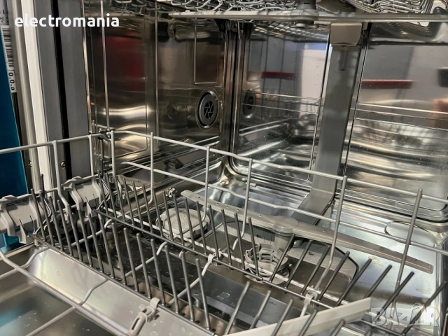 НЕУПОТРЕБЯВАНА!!! съдомиялна Bosch Serie 4 SilencePlus SMS4EMW01, снимка 5 - Съдомиялни - 53936156