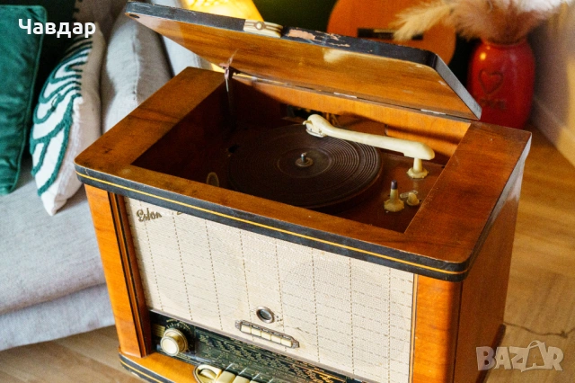 Ретро радио грамофон Естония 2, антикварно, снимка 4 - Антикварни и старинни предмети - 53949408