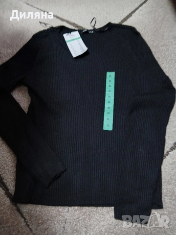 черна дамска блузка