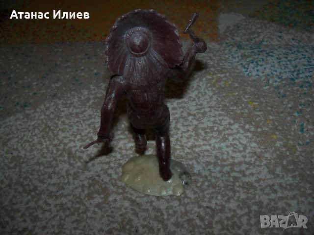 Голям пластмасов войник, индианец соц играчка, снимка 5 - Фигурки - 51961991