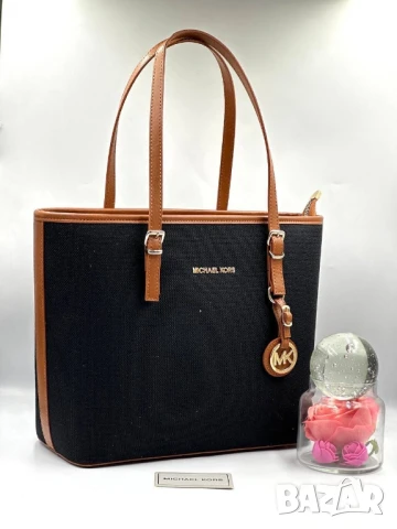 чанти burberry michael kors , снимка 15 - Чанти - 51314551