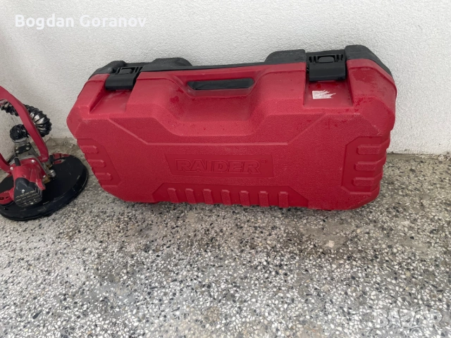 Шлайф машина за стени и тавани Raider RD-DS07, снимка 4 - Шлайфмашини - 54165768