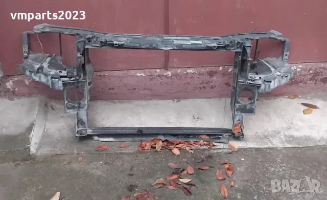 Маска Audi A8 D3 Ауди А8, снимка 2 - Части - 49780644