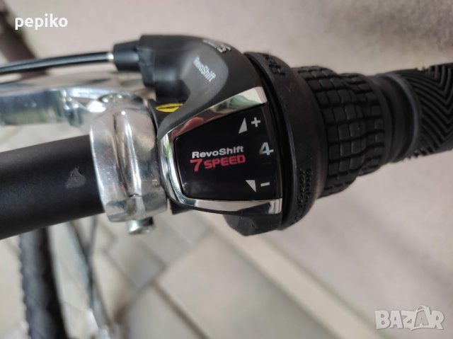 Продавам колела внос от Германия алуминиев спортен велосипед GIANT EXPRESSION 28 цола много лек, снимка 4 - Велосипеди - 37251590