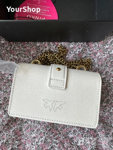 Оригинална чантичка Pinko micro model в бял цвят, снимка 2 - Чанти - 54059009