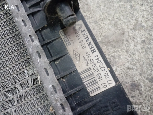 Воден радиатор Renault Laguna 1 1.8i, снимка 4 - Части - 53287037