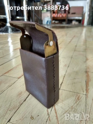 Табакера за кутия цигари-кожа и месинг, снимка 3 - Антикварни и старинни предмети - 50515606