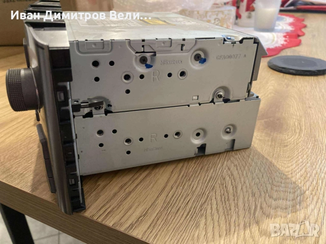 Оригинален Cd player за Тoyota Avensis T25 6 Диска, снимка 2 - Аксесоари и консумативи - 52991963