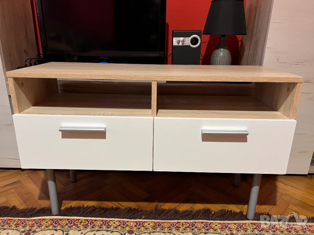 Шкаф за телевизор