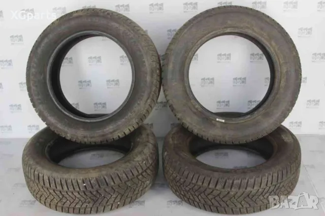 Зимни гуми 4 бр. DUNLOP 215/60/16 DOT1323, снимка 1 - Гуми и джанти - 48204863