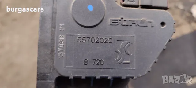 Педал газ 55702020 Opel Corsa D 1.3 - 60лв, снимка 2 - Части - 47880262