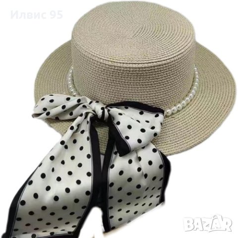 Елегнтна дамска сламена шапка в стилен дизайн с перли и пандела на точки