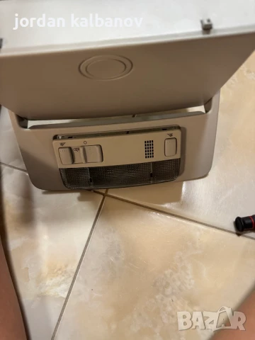 Комплект Плафон и Жапки таван за Vw Touran само за 100лв. 1T0868837C, снимка 18 - Части - 51152898