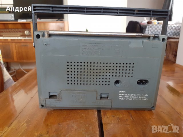 Старо радио,радиоприемник Unitra Ania R-612, снимка 3 - Други ценни предмети - 31304880