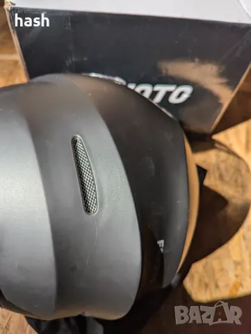 Каска за мотоциклети Favoto, XL (61 см), снимка 13 - Аксесоари и консумативи - 47538699