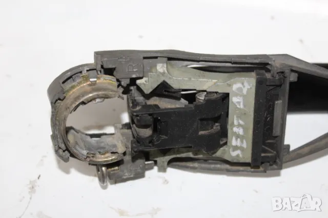 Дръжка външна лява Сеат Ароса 1999 Seat Arosa, снимка 5 - Части - 48841124