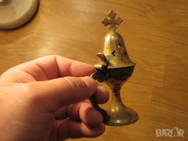 Старинно бронзово кадило, тамянник с дебела патина и кръст  13 см, 1914 г, Царство България - за кол, снимка 3 - Антикварни и старинни предмети - 39877368