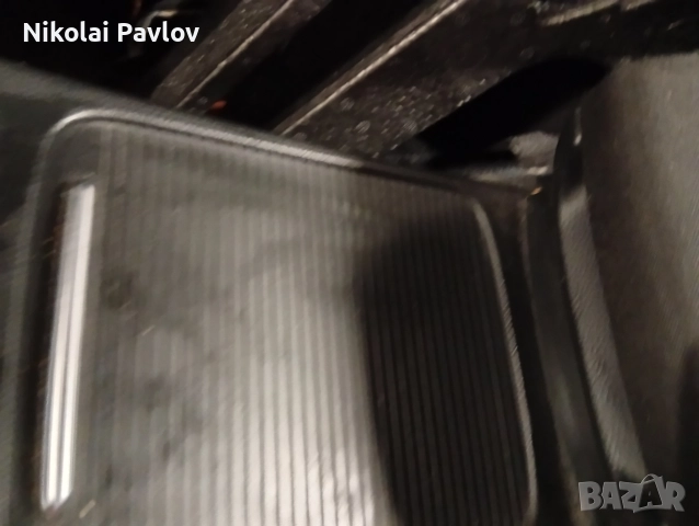  Подлакътник за Фолксваген Пасат 6 , снимка 11 - Части - 52969096