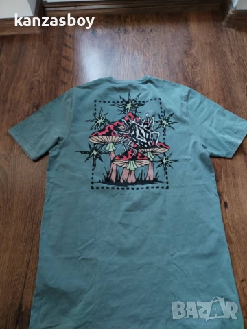Volcom Widgets S/S T-Shirt Stormy Sea - страхотна мъжка тениска КАТО НОВА М, снимка 4 - Тениски - 51407822