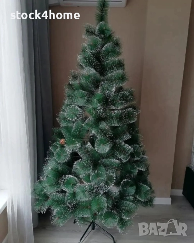 Изкуствена коледна елха с кръстата стойка и бели връхчета, снимка 2 - Декорация за дома - 52329169