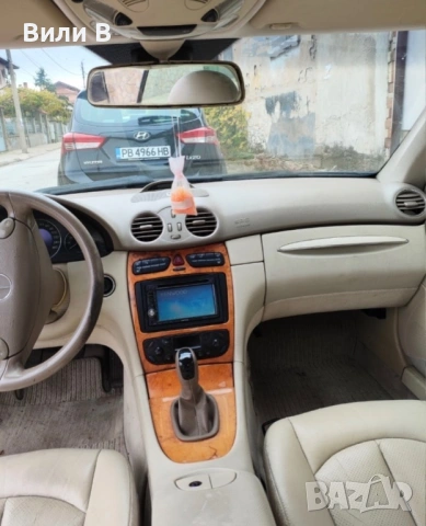 Mercedes-Benz CLK 240, снимка 6 - Автомобили и джипове - 53996564