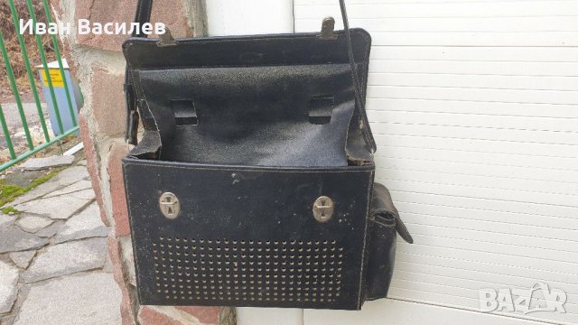 Стара апаратна чантичка от изкуствена кожа, снимка 2 - Антикварни и старинни предмети - 31085886