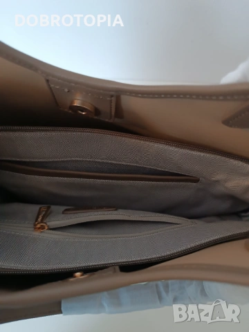 Френски шик и аристократичен дух: Чанта Tom & Eva Paris, снимка 14 - Чанти - 47758760