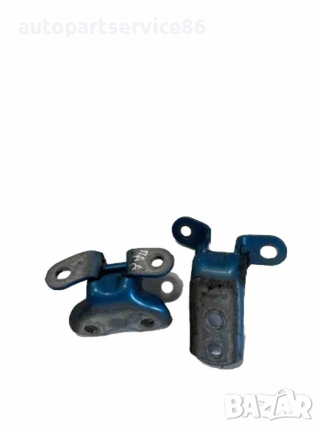 Панта за предна дясна врата долна и горна за Toyota Prius 1.8 Hybrid (2018)