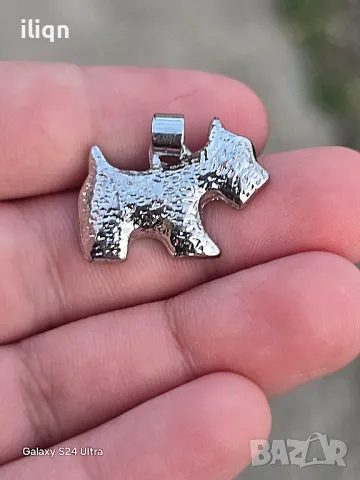 Сребърна висулка. Цена 22,99лв. За Севлиево безплатна доставка. Разгледайте и останалите ми обяви. 