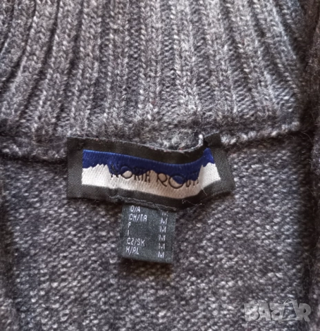Подарявам детски пуловер, снимка 2 - Детски пуловери и жилетки - 52891826