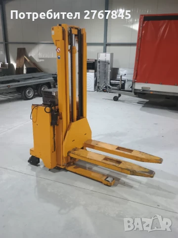 Стакер JUNGHEINRICH, снимка 2 - Други машини и части - 50700044