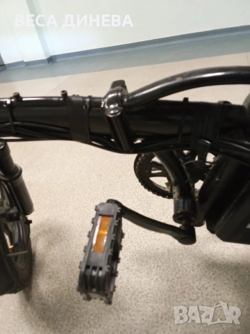 продавам мини ел колело 14 инча, снимка 5 - Велосипеди - 54238462