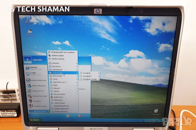 ⭐Продавам уникален ретро лаптоп HP Pavilion ze4700 с ДВА Windows XP и РАБОТЕЩ сериен порт COM1⭐, снимка 5 - Антикварни и старинни предмети - 55742565