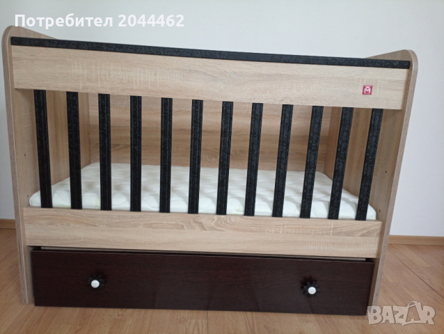Бебешко креватче, снимка 1 - Бебешки легла и матраци - 44618032