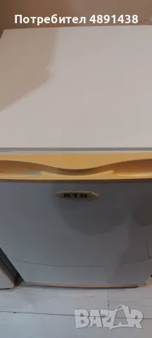 Продавам вертикален фризер KTN