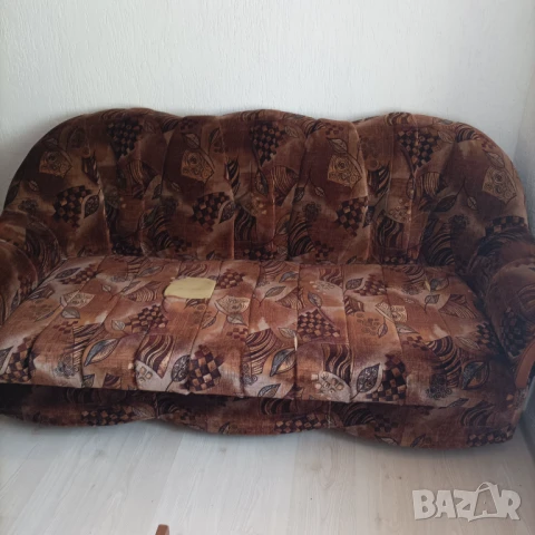 Спалня- Диван, снимка 4 - Дивани и мека мебел - 51323886