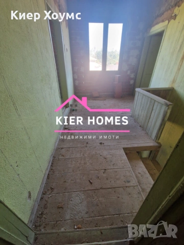 Двуетажна къща в село Мезек,общ. Свиленград,обл. Хасково, снимка 8 - Къщи - 54146369