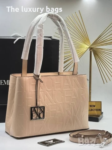 Стилна дамска чанта , снимка 9 - Чанти - 51111668