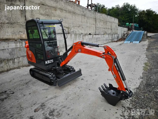 Багер Yanmar ЧИСТО НОВ Yanmar мотор 2.5 тона, снимка 3 - Индустриална техника - 56171103