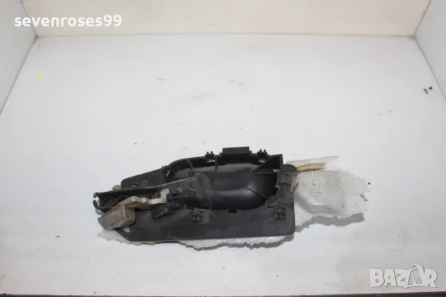 Дръжка врата вътрешна задна дясна Пежо 307 св комби 2002 1.6i Peugeot 307SW, снимка 2 - Части - 48252819
