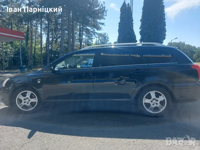 Продавам Toyota Avensis, снимка 11 - Автомобили и джипове - 55958033