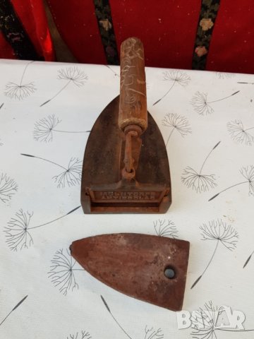 Стара шведска ютия, снимка 7 - Антикварни и старинни предмети - 37803456