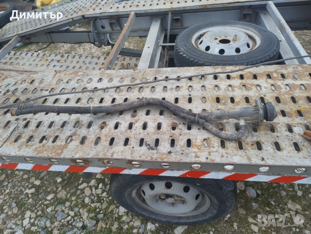 Гърловина + Капачка Резервоар За Деу Нубира 1.6И 16В Комби 2000г / Daewoo Nubira 1.6I 16V Combi 2000