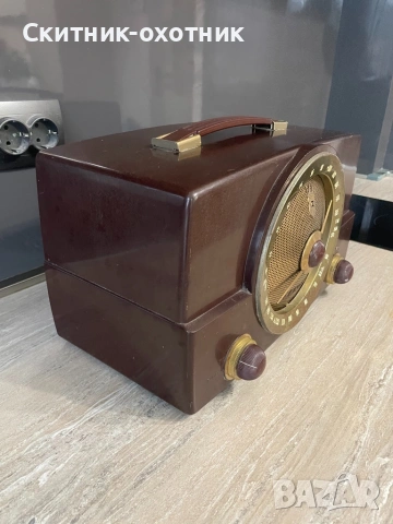 Антикварно радио Zenith, снимка 4 - Антикварни и старинни предмети - 53221061