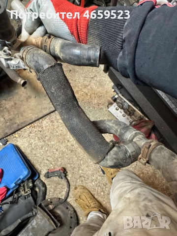 Комплект гумени водни съединение Ауди Audi A8 D4 H4 само за 100лв. 4h0265387k