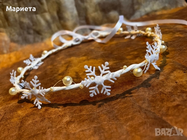 Коледни аксесоари за глава ръчна изработка Диадема със снежинки Венче за коса , снимка 6 - Аксесоари за коса - 52660339
