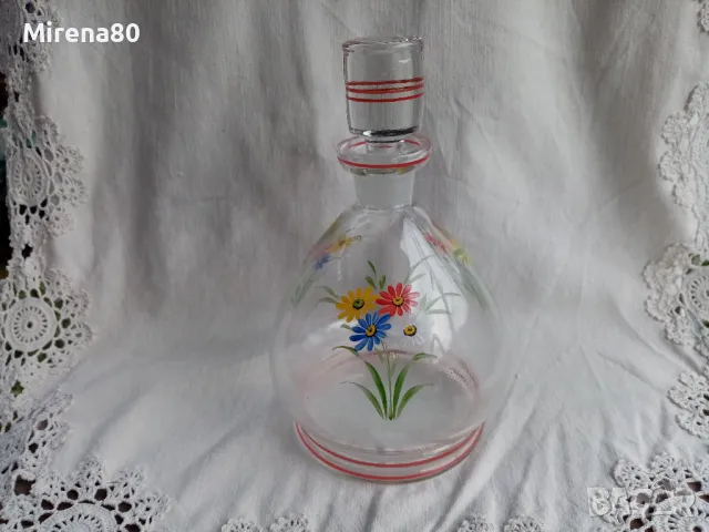 Винтидж гарафа ръчно рисувана