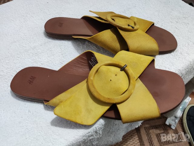 кожени чехли H&M