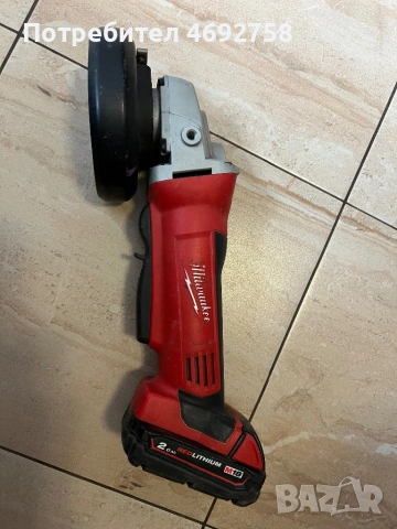 Ъглошлайф Milwaukee с батерия 